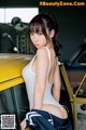 Moe Iori 伊織もえ, Young Jump 2019 No.42 (ヤングジャンプ 2019年42号) P2 No.7ccabe Image No. 23