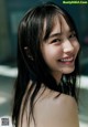 Hiroe Igeta 井桁弘恵, Young Jump 2019 No.25 (ヤングジャンプ 2019年25号) P6 No.b2c2c0